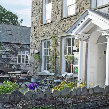 Cumbria House Tatil Evi *